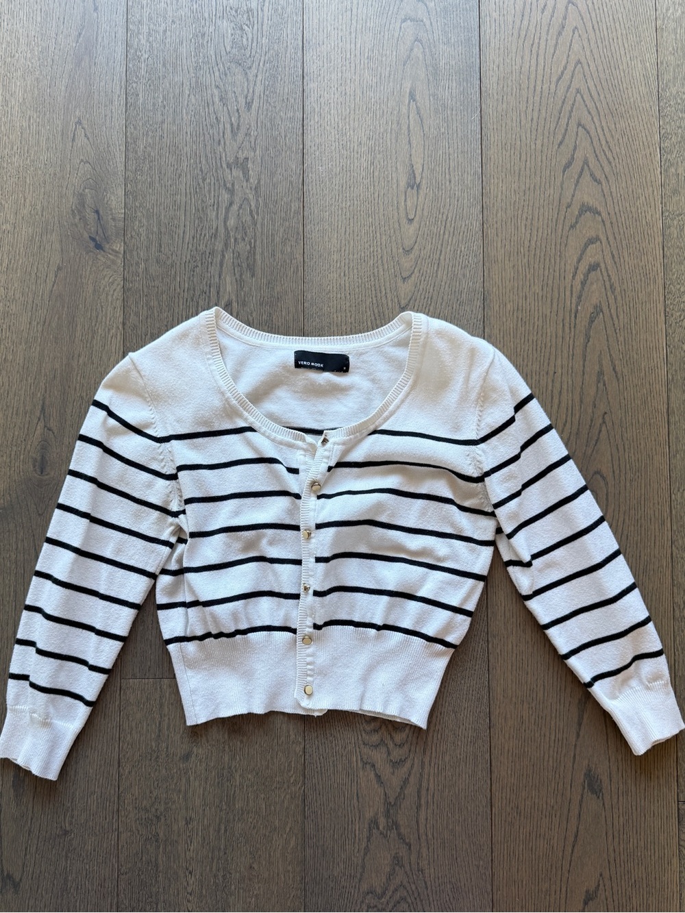 VERO MODA striped cropped cardigan sweater